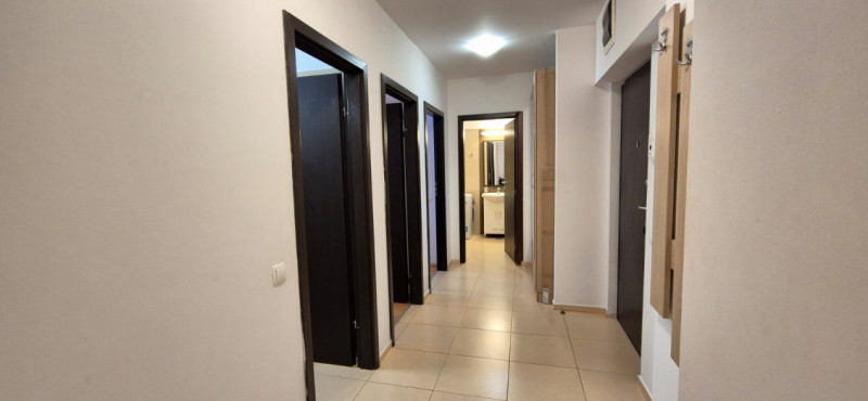 Apartament 3 camere,  zona Astra, strada Traian