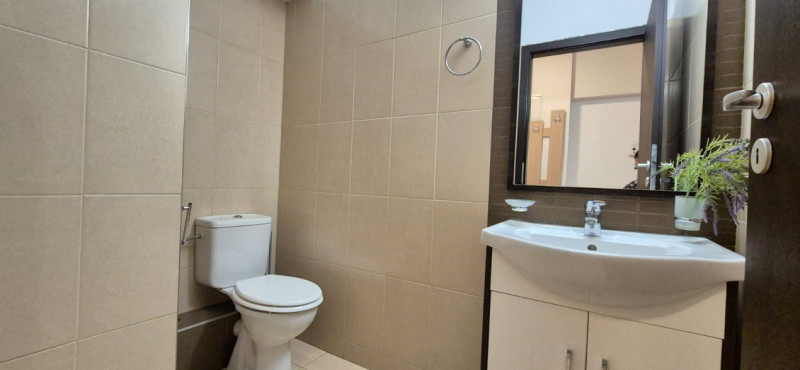 Apartament 3 camere,  zona Astra, strada Traian