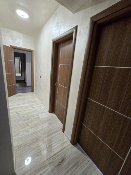 Apartament Nou 4 Camere, Parcare Privată, lângă Coresi