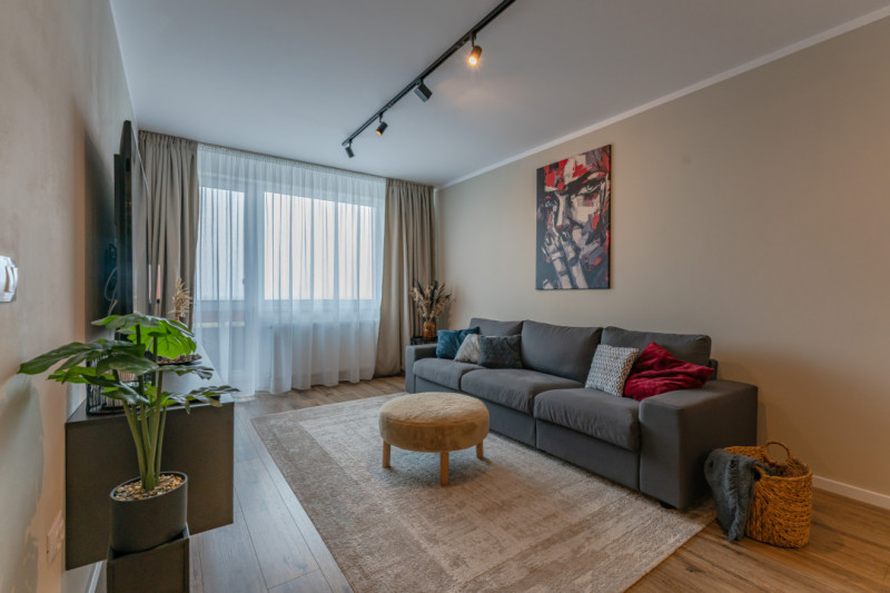 REZERVAT!        COMISION 0%    Apartament Deosebit în zona Coresi, Brașov