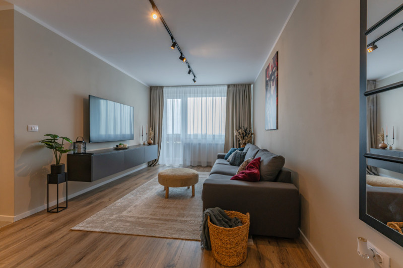 REZERVAT!        COMISION 0%    Apartament Deosebit în zona Coresi, Brașov