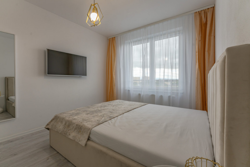 Apartament de lux cu 2 camere si 2 balcoane in Coresi, Avangarden