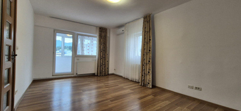 Apartament 2 camere recent renovat, zona Zizinului-Judetean!