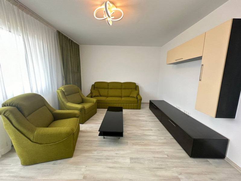 Apartament spatios cu 3 camere in cartierul Tractorul, Mosaic Residence