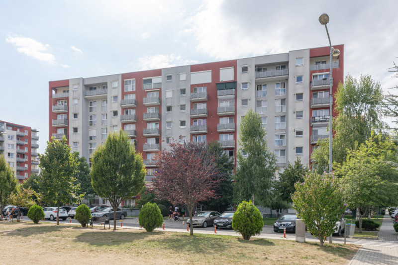 Apartament orientare sudica, vedere spre parc, parcare si boxa