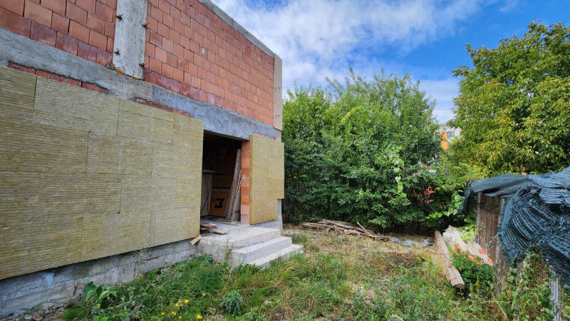 Casa duplex, cartier Tractorul, zona accesibila