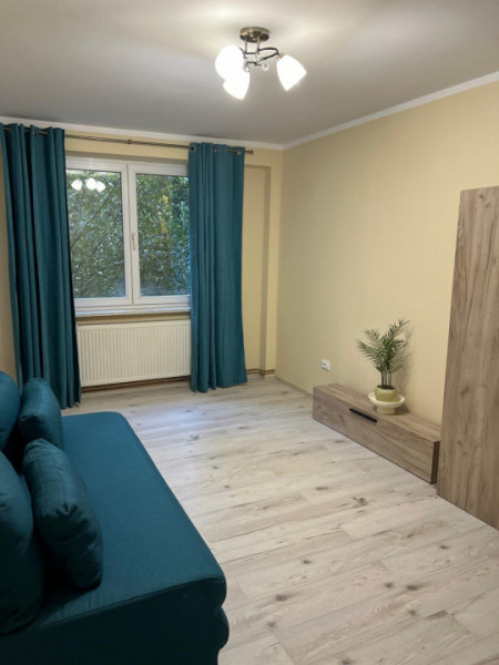 Apartament cu 3 camere, cochet si spatios 