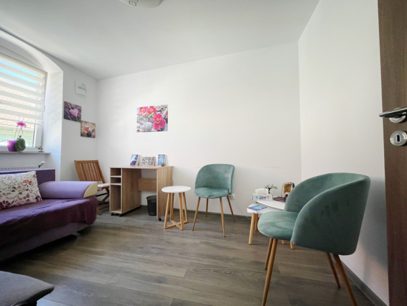 Apartament 3 Camere la Inchiriere - Perfect pentru Terapii Alternative sau IT