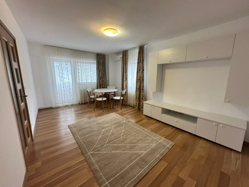 Apartament 2 camere renovat, zona Zizinului-Judetean