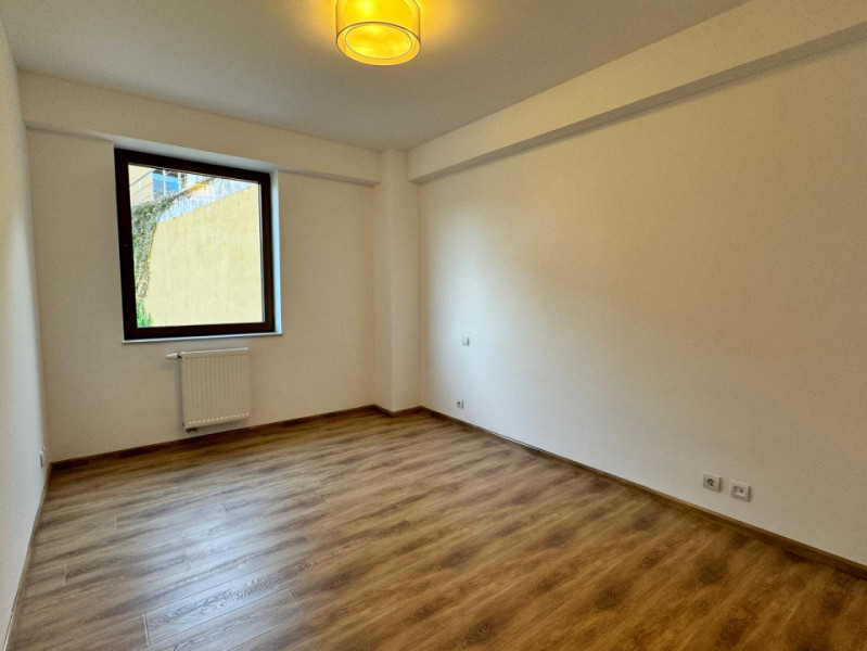 Apartament cu 3 camere in Seasons Residence