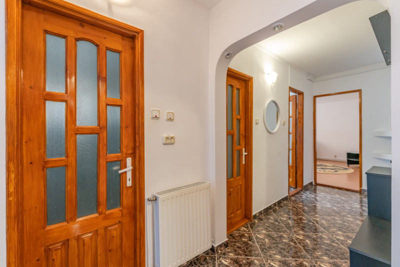 Apartament spatios 3 camere | 80 mp utili | etajul 1 | loc de parcare