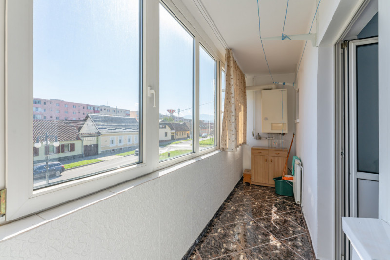 Apartament spatios 3 camere | 80 mp utili | etajul 1 | loc de parcare