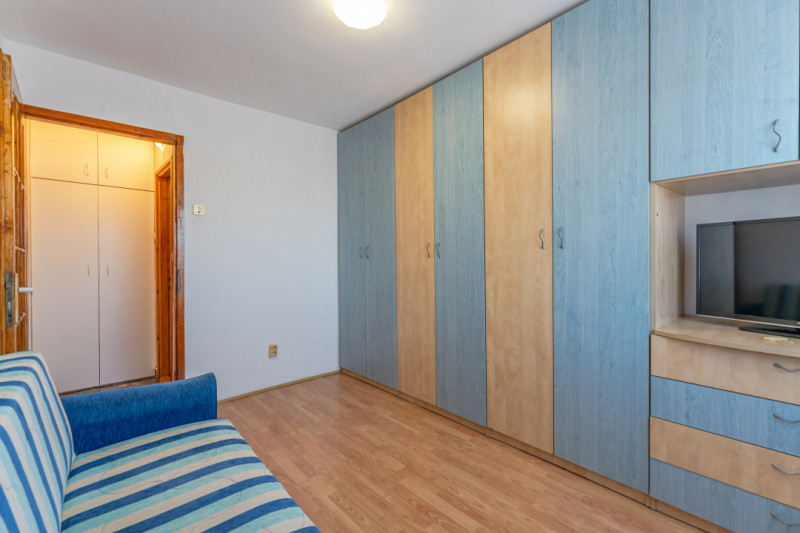 Apartament spatios 3 camere | 80 mp utili | etajul 1 | loc de parcare