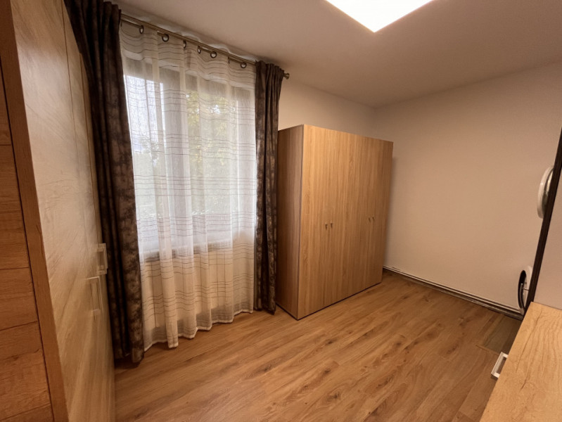 Apartament cu 3 camere în Astra 