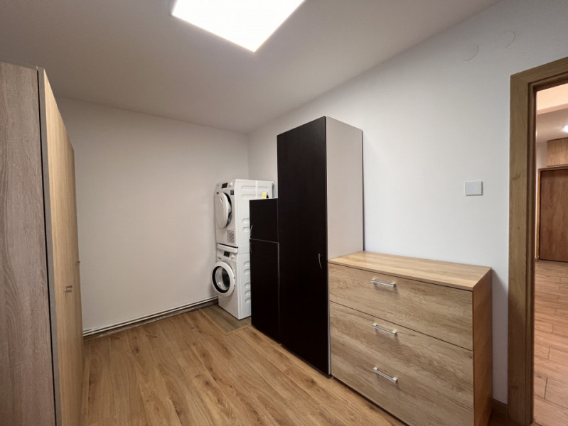 Apartament cu 3 camere în Astra 