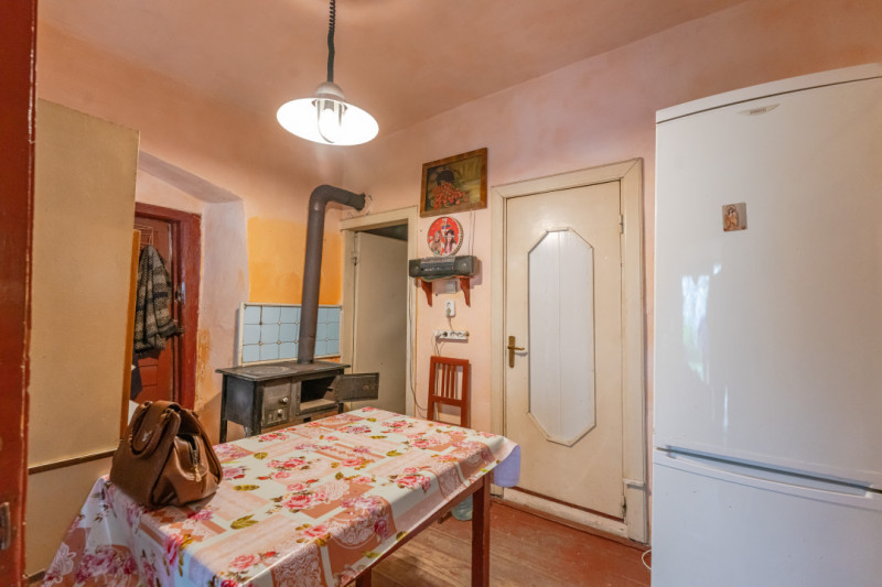 Casa Istorica - Vanzare, 9 Camere, Teren Generos, Restaurare in Sat Transilvania