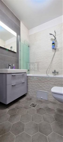 Apartament inedit in zona centrala, langa padure.