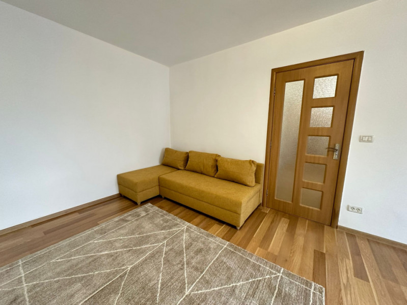 Apartament 2 camere renovat, zona Zizinului-Judetean