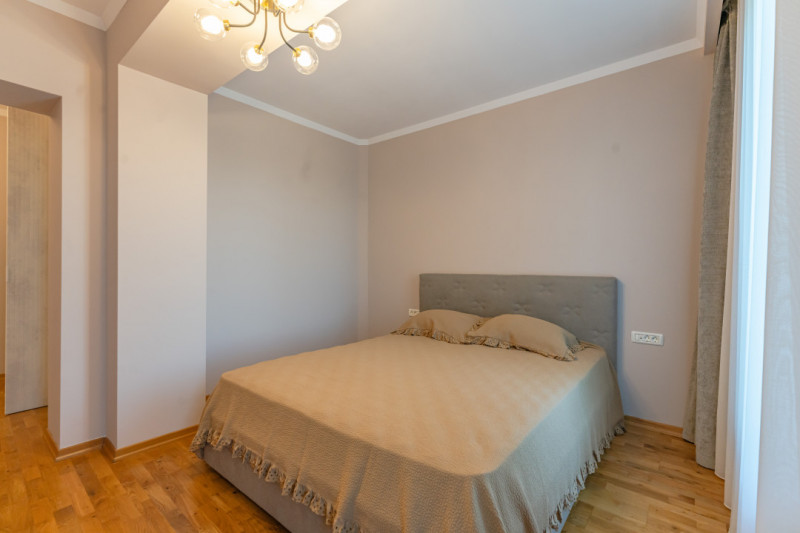 Apartament modern cu 3 camere de inchiriat – Drumul Poienii, Brasov