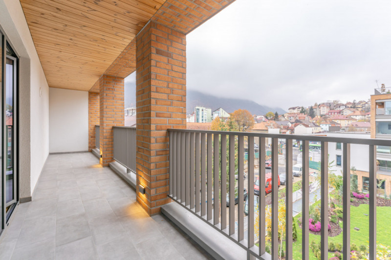 Apartament cu 4 camere in centrul Brasovului – Confort și Eleganță