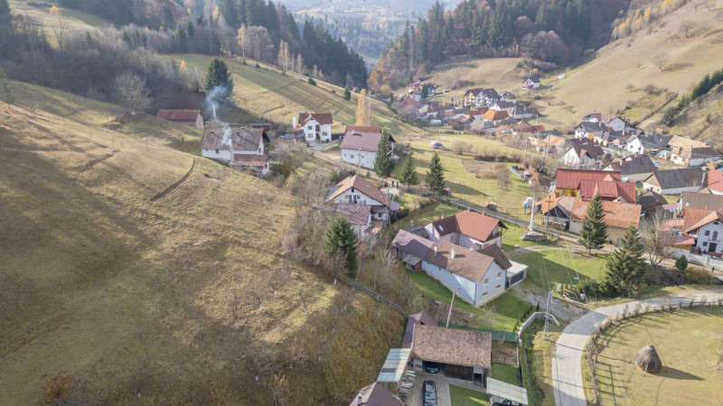 Casa de vacanta/locuit, Poiana Marului