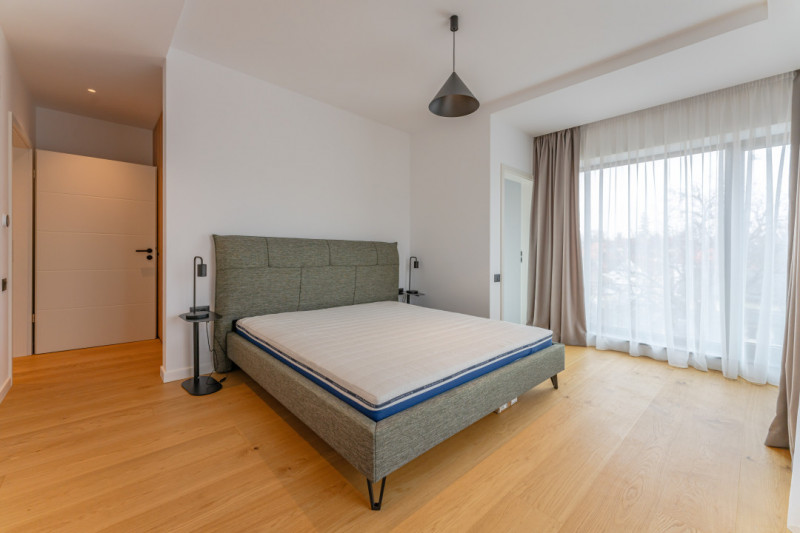 Apartament spațios cu 3 camere in centrul Brasovului.