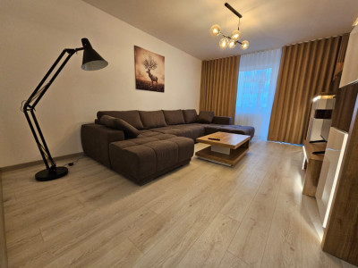 Apartament 3 Camere TRACTORUL