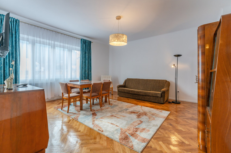 Apartament cu 2 camere in zona centrala (strada Matei Basarab)