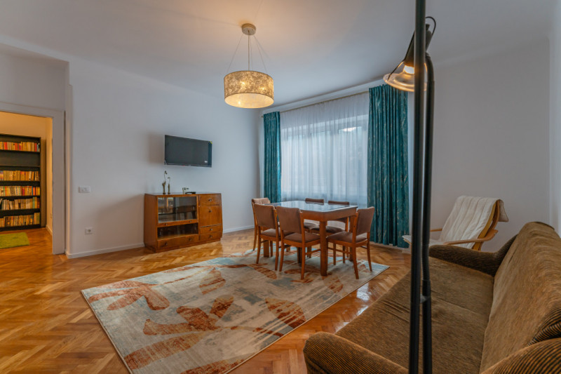 Apartament cu 2 camere in zona centrala (strada Matei Basarab)