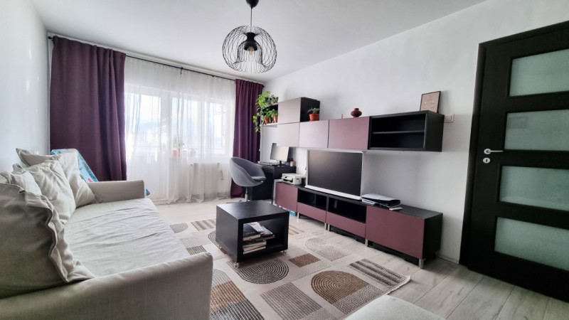 Apartament FULL utilat, 2 băi, parcare, aproape de LIDL și Street Mall La Strada