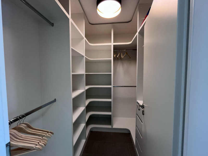 Duplex modern cu 4 camere in Maurer Villas 